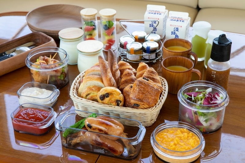 ≪クルーザーキャビン≫ 朝食は開放的なデッキでお召し上がりください