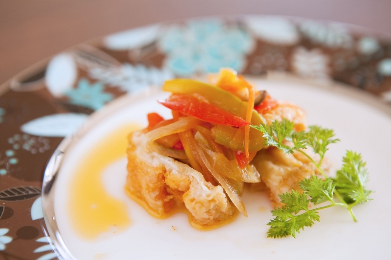 料理人が腕をふるう淡路島の旬の食材を使った料理を味わう ≪料理イメージ≫
