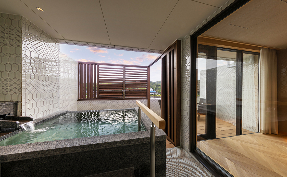 Private Open-air Bath (reservation only)